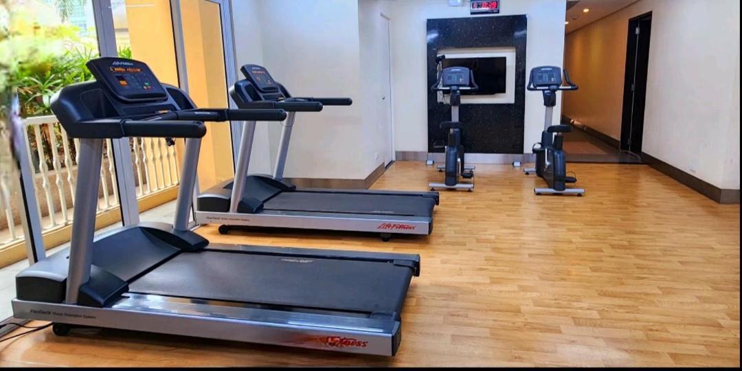 Spacious Cozy Suite At The Venice Mall With Free Parking And Washing Machine (Adults Only) Taguig Luaran gambar